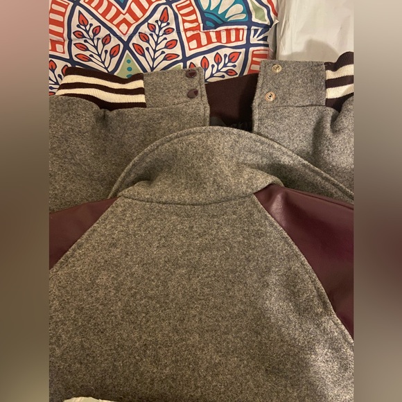 Letterman jacket / jersey varsity jacket 100% wool and 100% leather medium - Picture 4 of 5